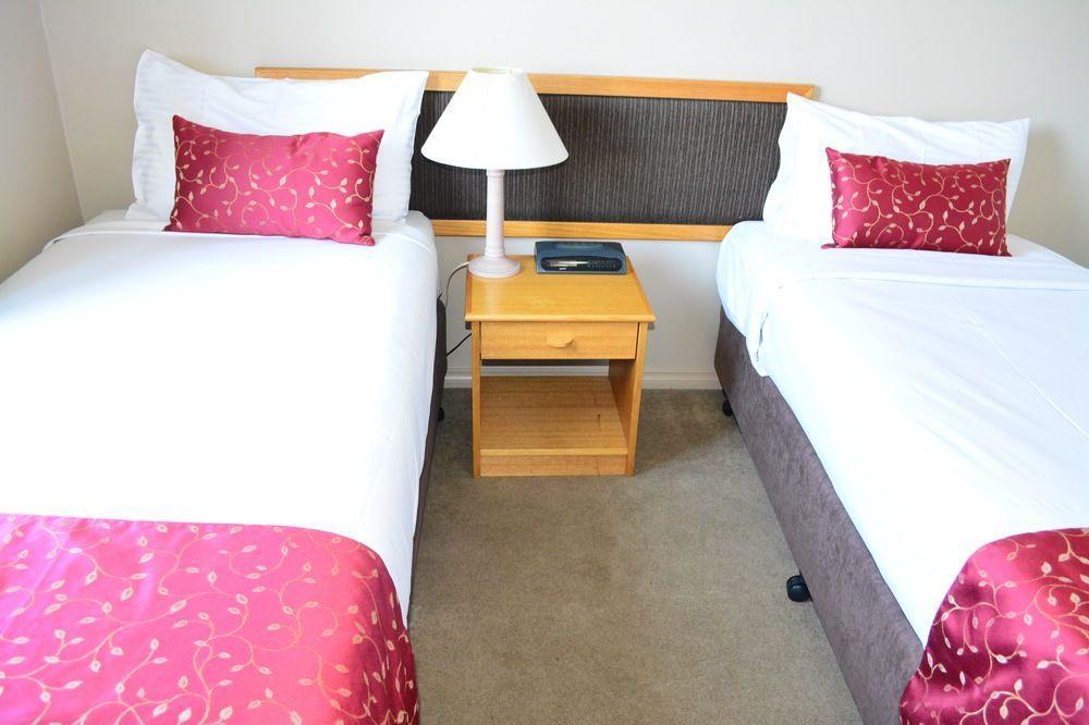 Punt Road Apartment Hotel Мелбърн Екстериор снимка