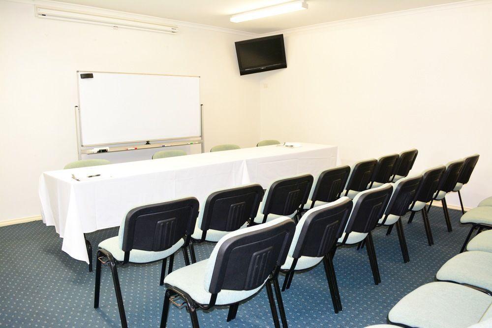 Punt Road Apartment Hotel Мелбърн Екстериор снимка