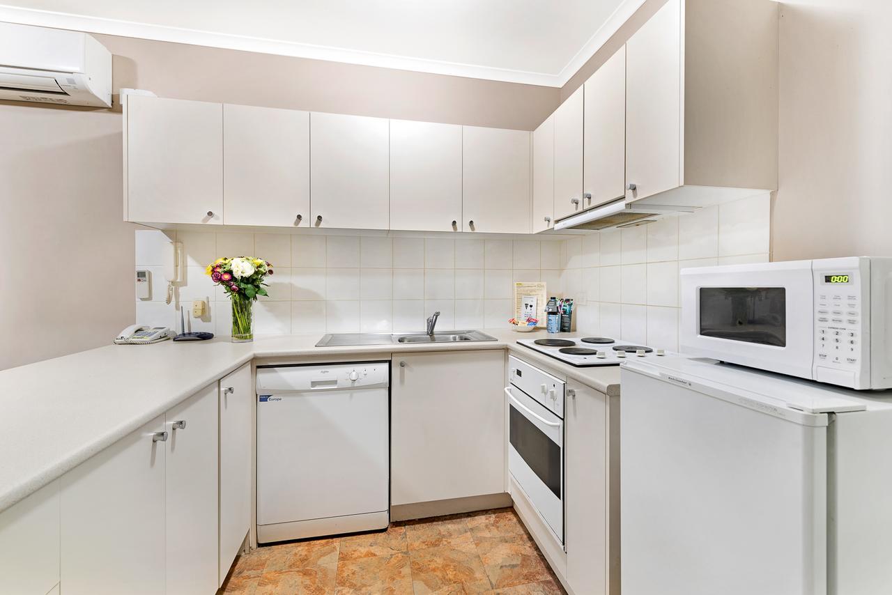 Punt Road Apartment Hotel Мелбърн Екстериор снимка