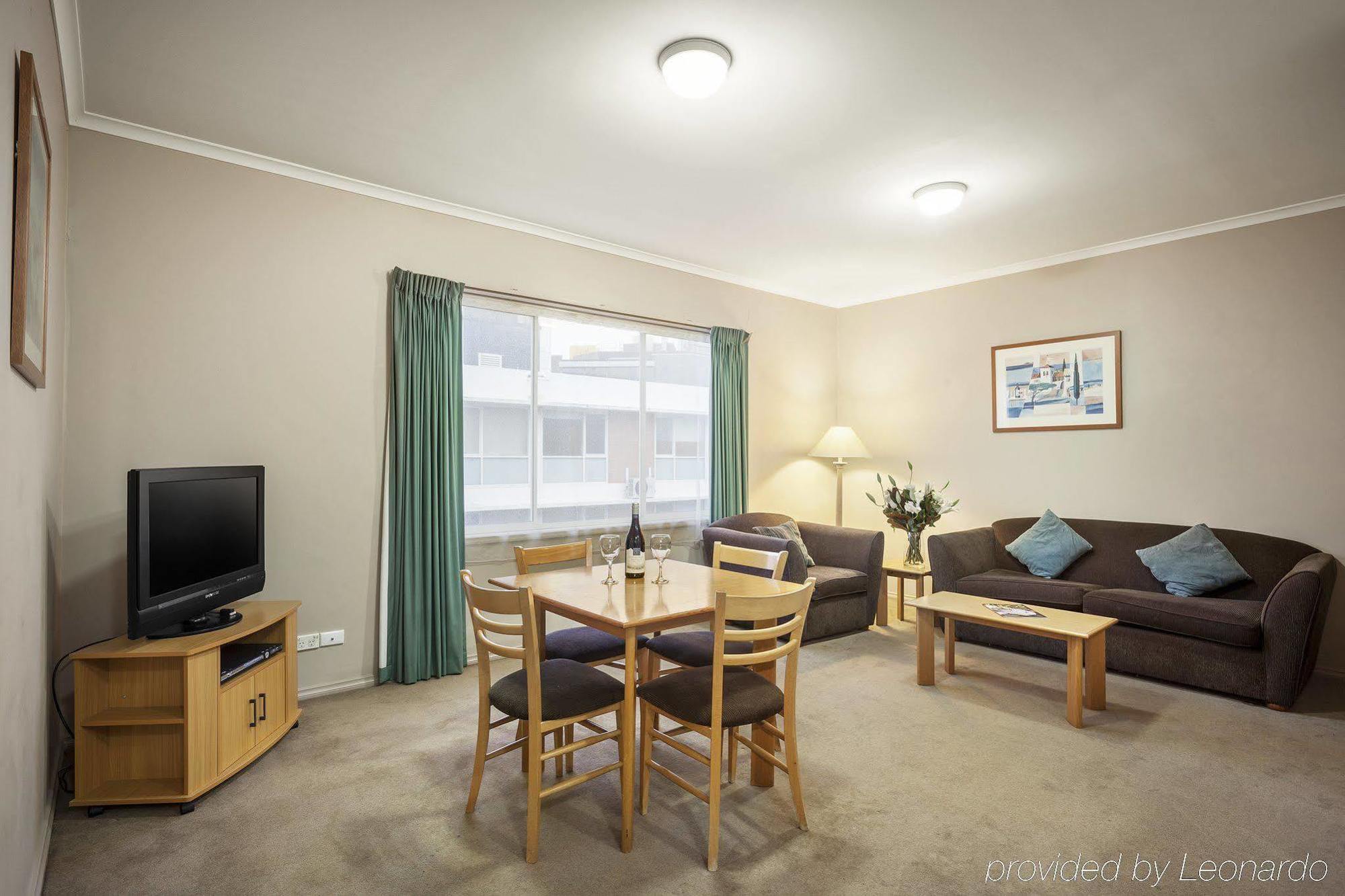 Punt Road Apartment Hotel Мелбърн Екстериор снимка