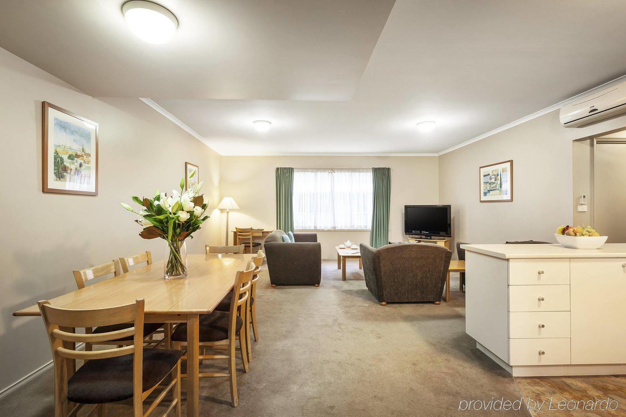 Punt Road Apartment Hotel Мелбърн Екстериор снимка