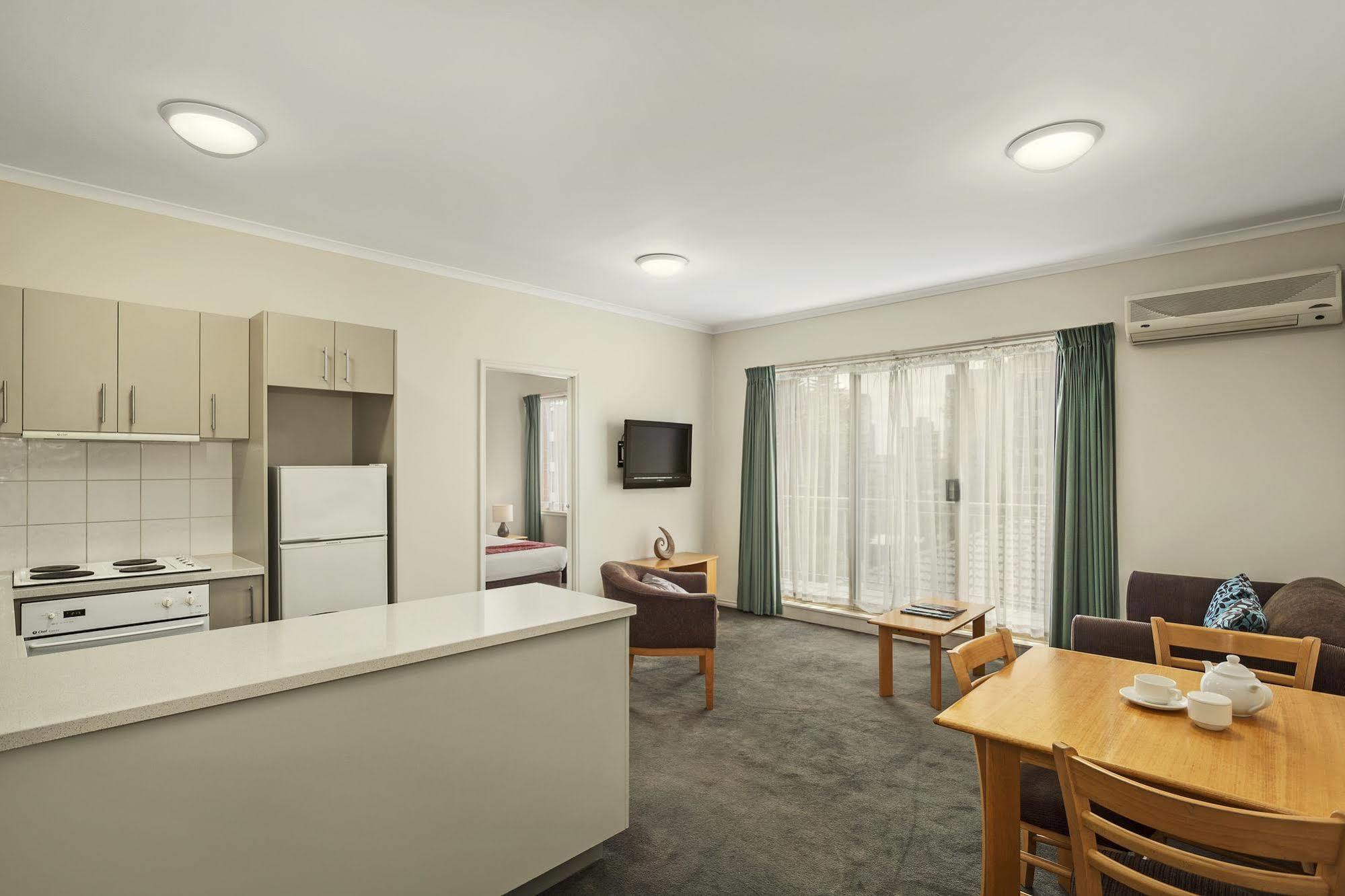 Punt Road Apartment Hotel Мелбърн Екстериор снимка